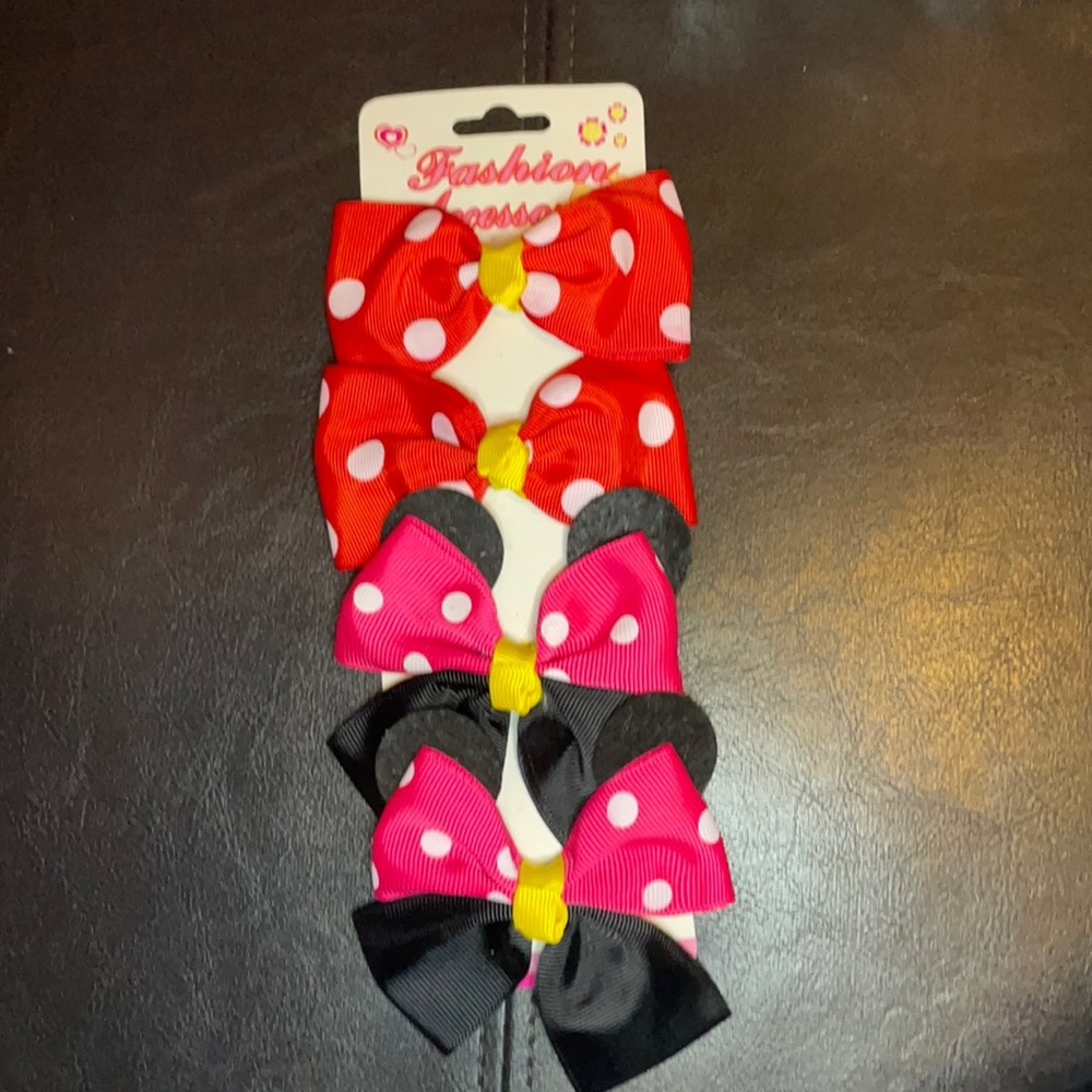 Girls bow decor hair clips
